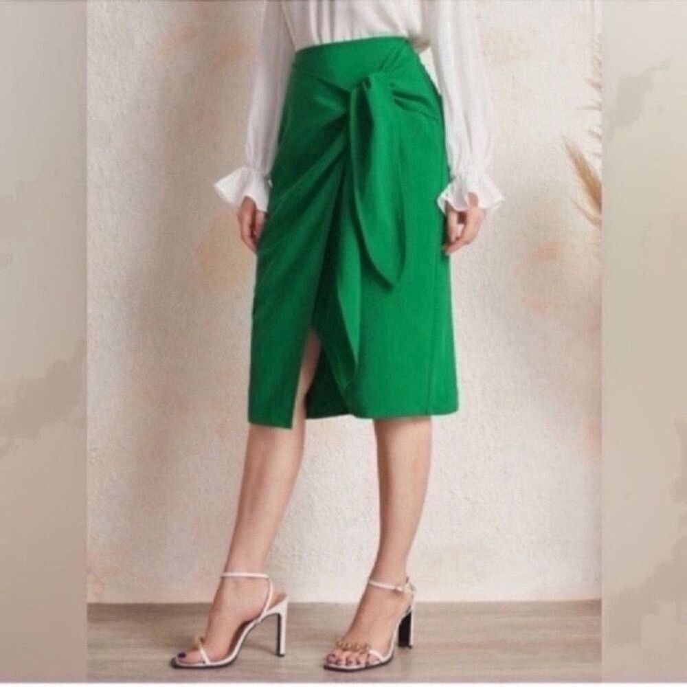 NWT VISCOSE WRAP KNOTTED SKIRT Size XS